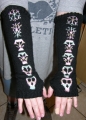 Snowflake to Skull Gloves