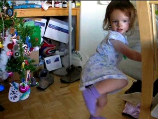 Peo dancing.